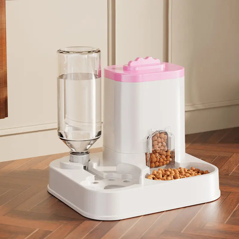 Purr-fectly Hydrated: The Cat's Ultimate Water & Snack Oasis - No Batteries, No Worries, Just Meow-nificent Sips & Nibbles!
